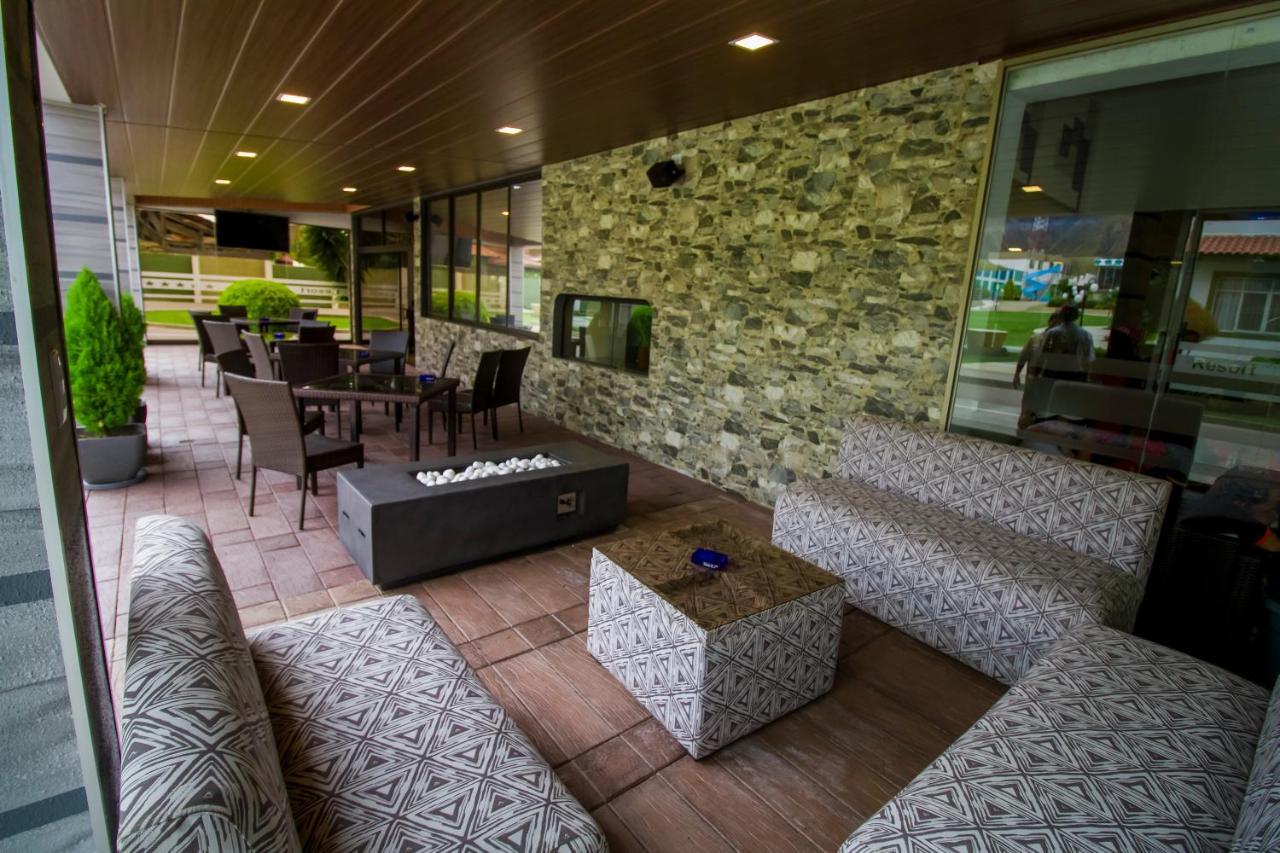 קוצ'במבה Hotel Regina Resort & Convenciones מראה חיצוני תמונה